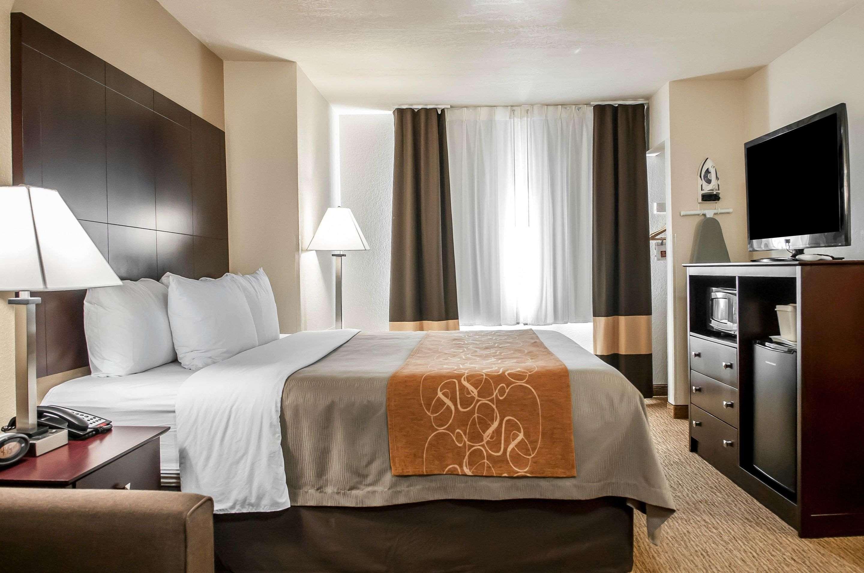 Comfort Suites Albuquerque-North Journal Center Ngoại thất bức ảnh
